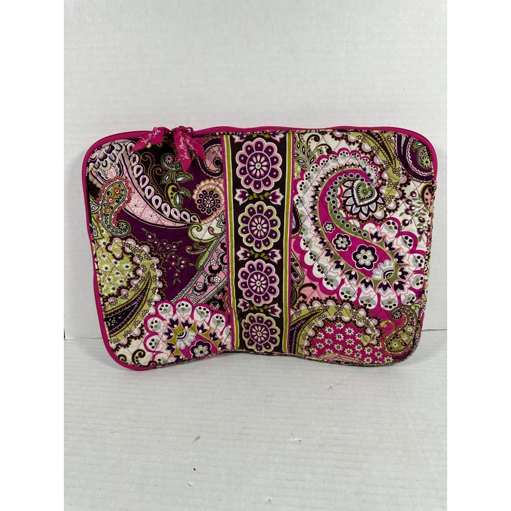 Vera Bradley Quilted Laptop Sleeve Pink Purple Paisley Floral Padded Case 17x12 - Picture 1 of 10